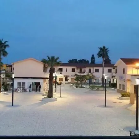 Sybaris *